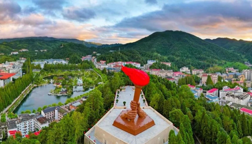 井岡山旅行 | 自由行 or 跟團游，怎么選？