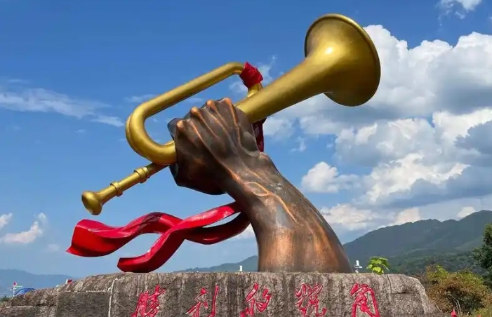 井岡山VS西柏坡團(tuán)建怎么選？?jī)纱蠹t色教育基地的核心差異與選擇指南